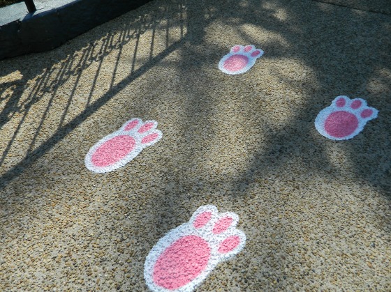 Fun bunny prints lead to Mr. Easter himself.